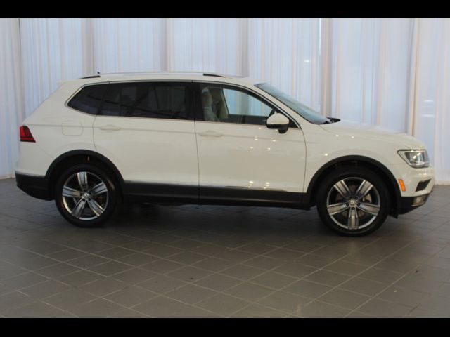 2021 Volkswagen Tiguan SE R-Line Black