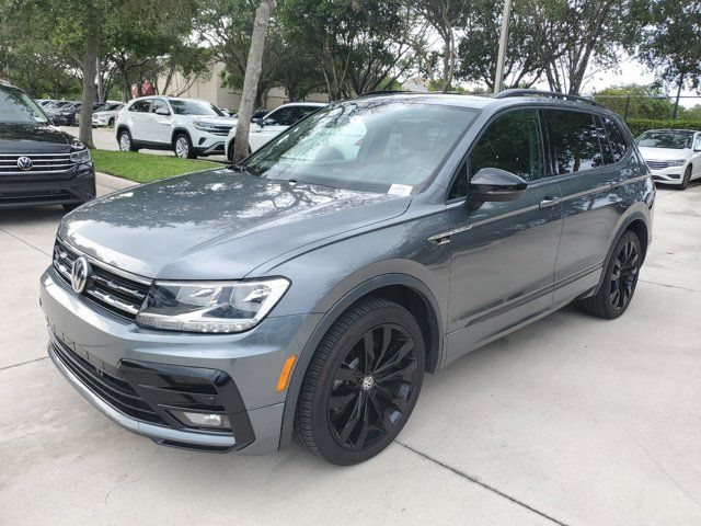 2021 Volkswagen Tiguan SE R-Line Black