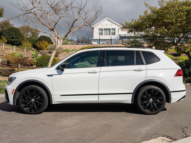 2021 Volkswagen Tiguan SE R-Line Black