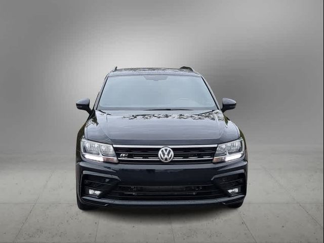 2021 Volkswagen Tiguan SE R-Line Black