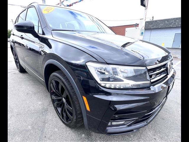 2021 Volkswagen Tiguan SE R-Line Black