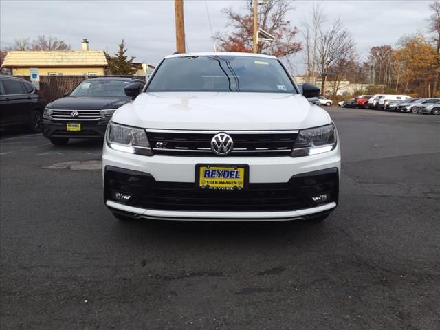 2021 Volkswagen Tiguan SE R-Line Black