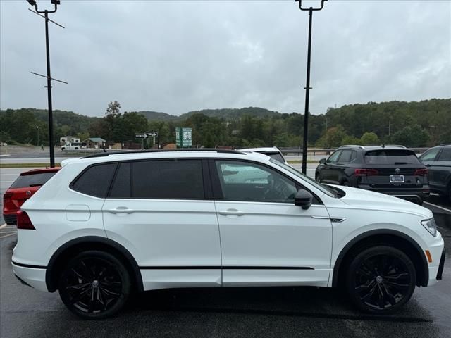 2021 Volkswagen Tiguan SE R-Line Black