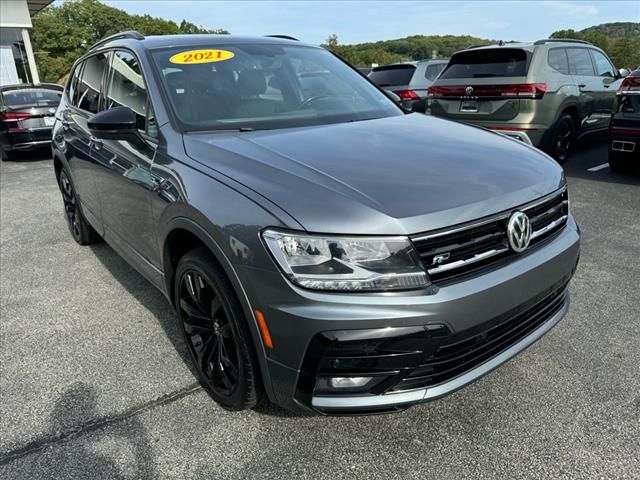 2021 Volkswagen Tiguan SE R-Line Black