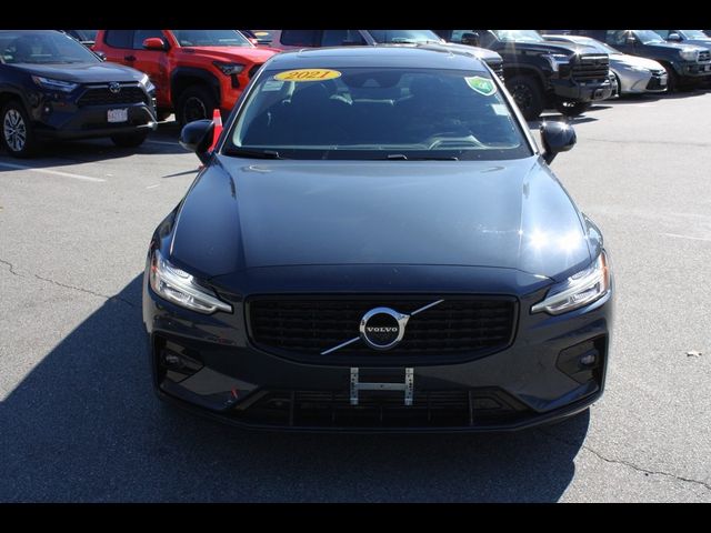 2021 Volvo S60 Momentum