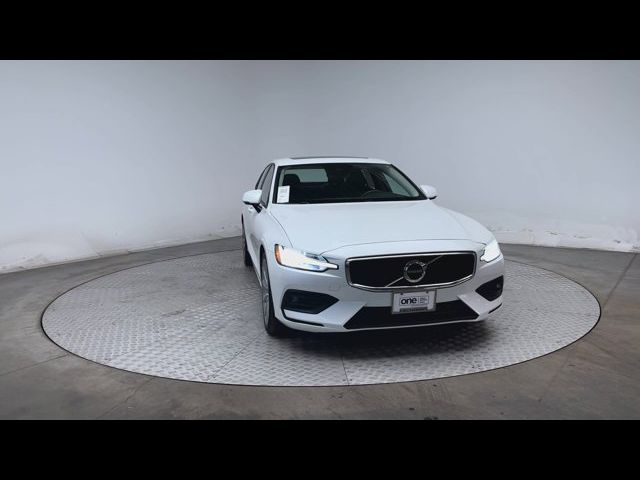 2021 Volvo S60 Momentum