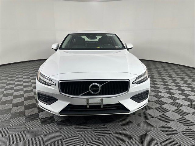 2021 Volvo S60 Momentum