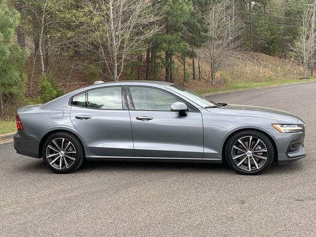 2021 Volvo S60 Momentum