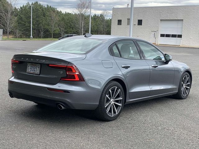 2021 Volvo S60 Momentum