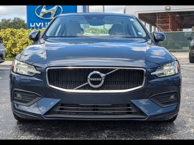 2021 Volvo S60 Momentum