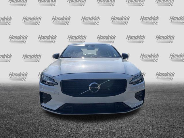 2021 Volvo S60 Momentum