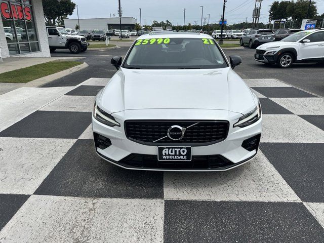 2021 Volvo S60 Momentum