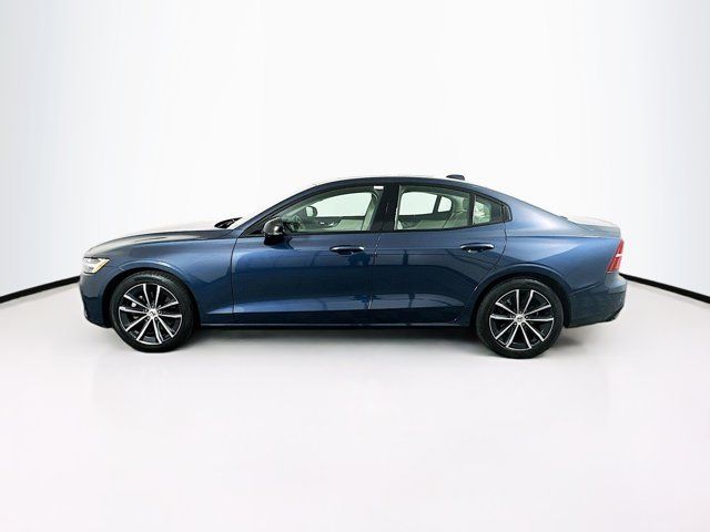 2021 Volvo S60 Momentum