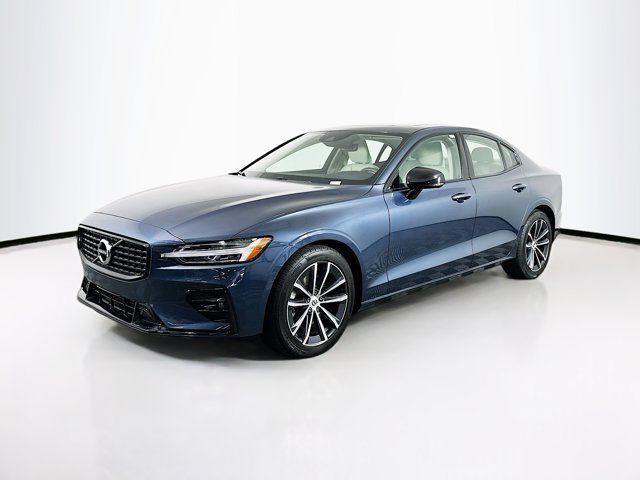 2021 Volvo S60 Momentum