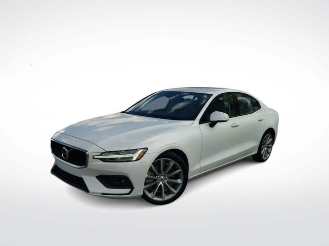 2021 Volvo S60 Momentum