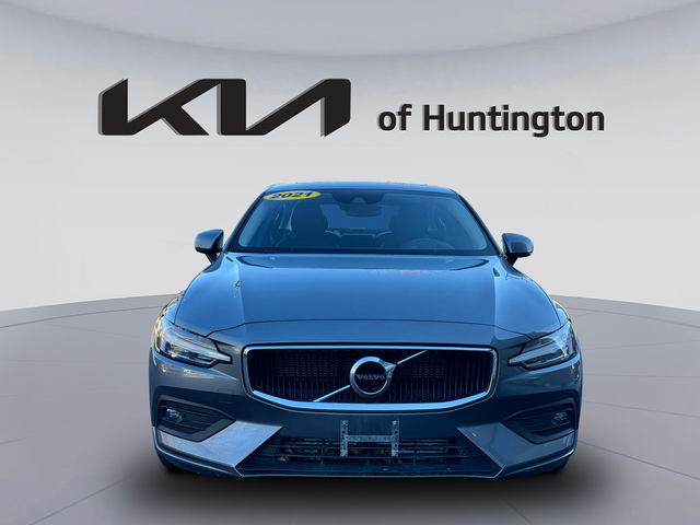 2021 Volvo S60 Momentum