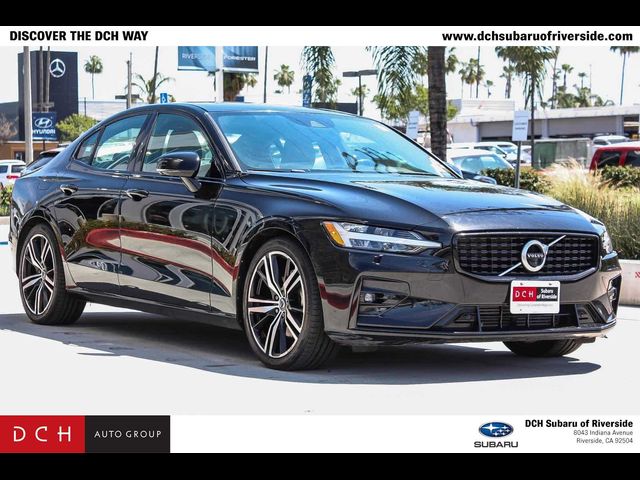 2021 Volvo S60 R-Design