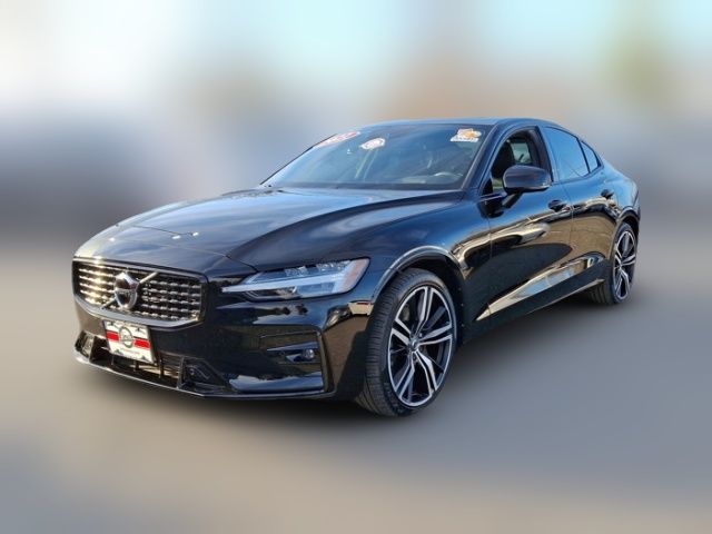 2021 Volvo S60 R-Design