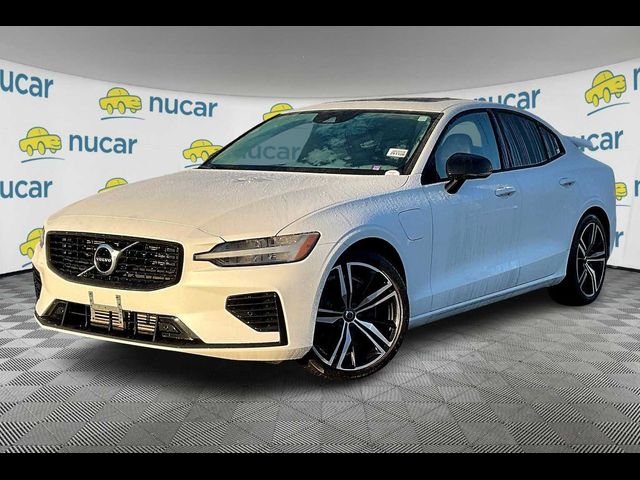 2021 Volvo S60 R-Design Expression