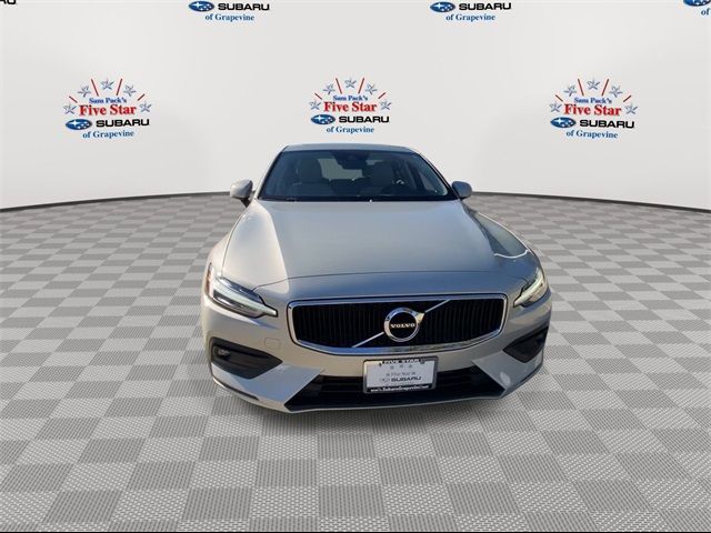 2021 Volvo S60 Momentum