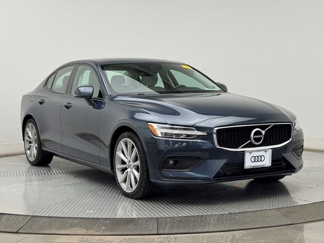 2021 Volvo S60 Momentum