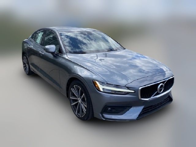 2021 Volvo S60 Momentum