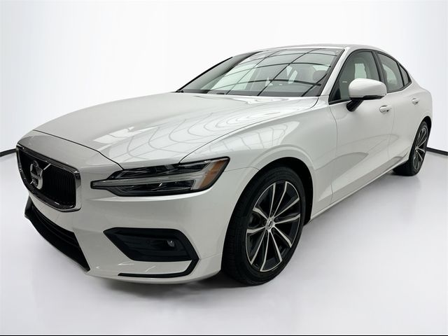 2021 Volvo S60 Momentum