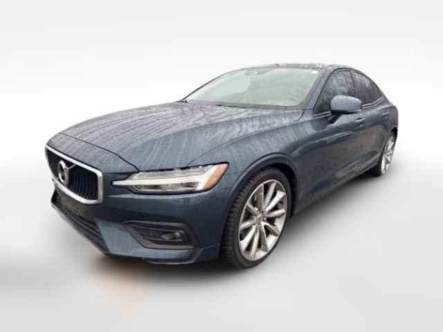 2021 Volvo S60 Momentum