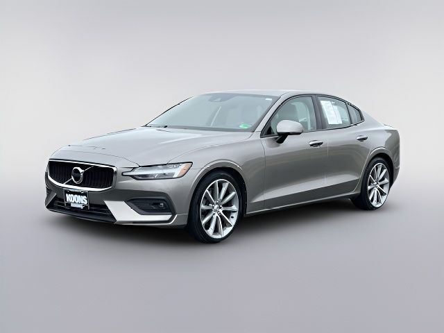 2021 Volvo S60 Momentum