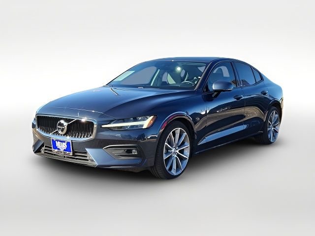 2021 Volvo S60 Momentum