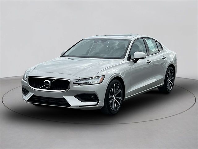 2021 Volvo S60 Momentum