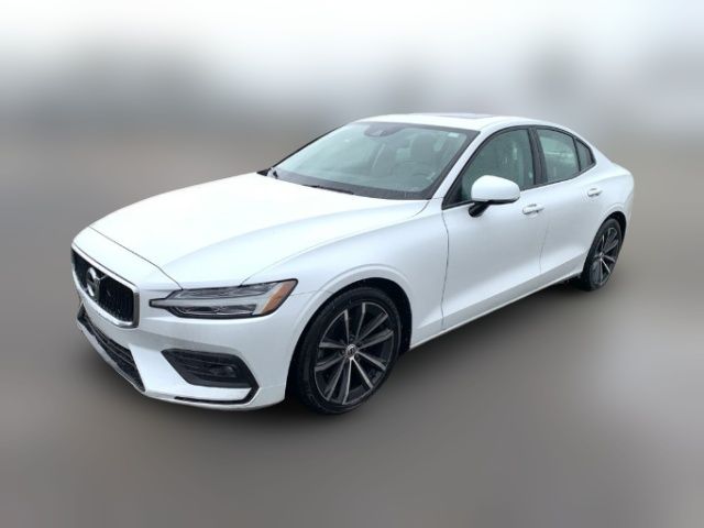 2021 Volvo S60 Momentum