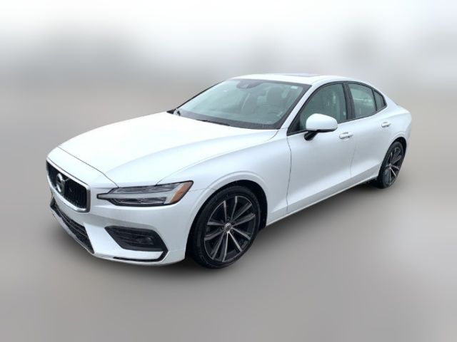 2021 Volvo S60 Momentum