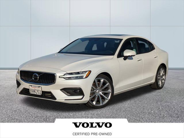 2021 Volvo S60 Momentum