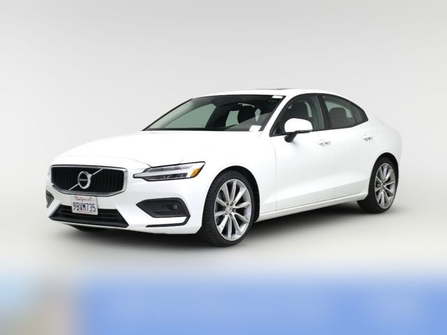 2021 Volvo S60 Momentum