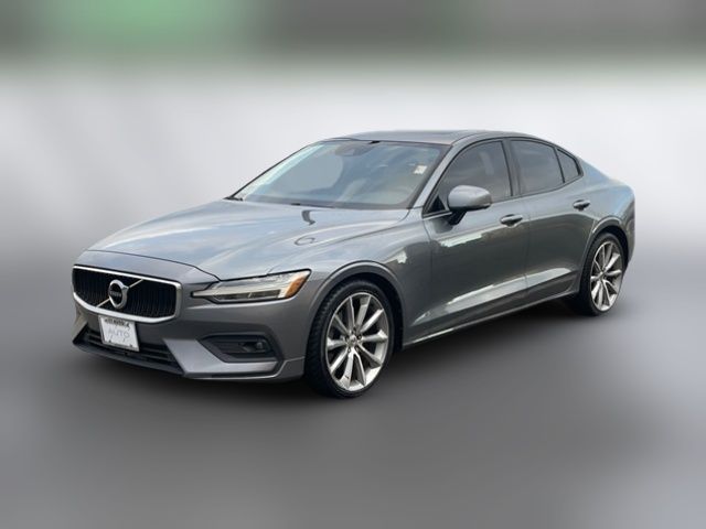 2021 Volvo S60 Momentum