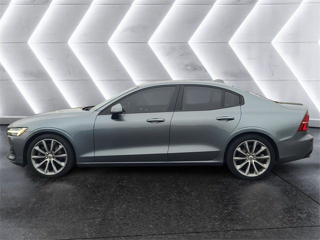 2021 Volvo S60 Momentum