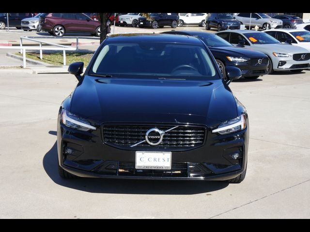 2021 Volvo S60 Momentum