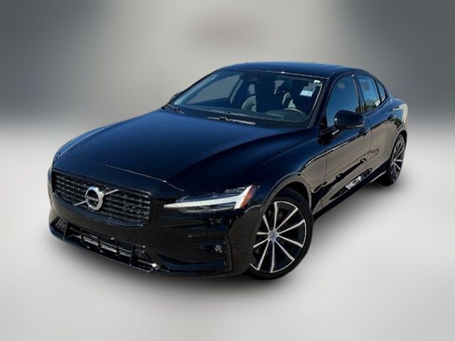 2021 Volvo S60 Momentum