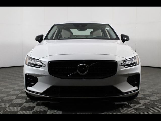2021 Volvo S60 Momentum