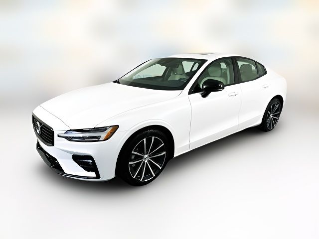 2021 Volvo S60 Momentum