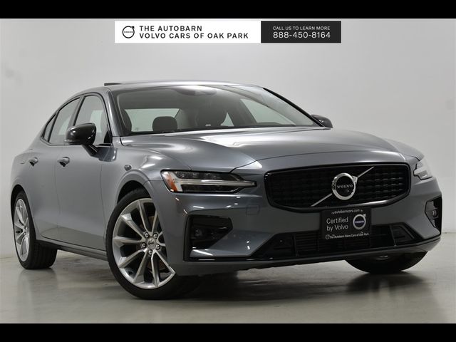 2021 Volvo S60 Momentum