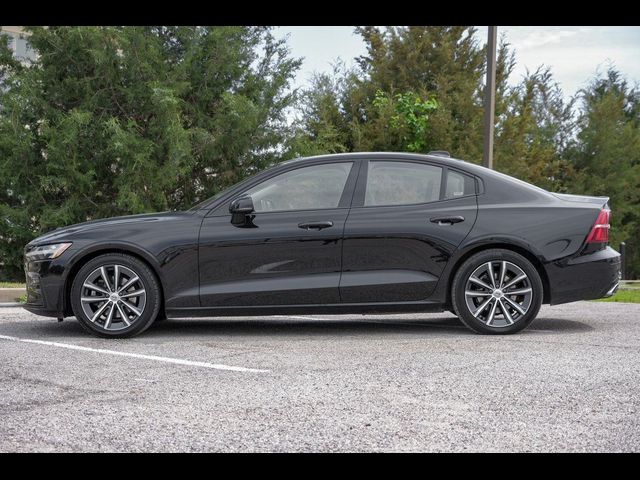 2021 Volvo S60 Momentum