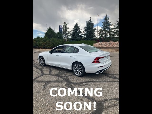 2021 Volvo S60 Momentum