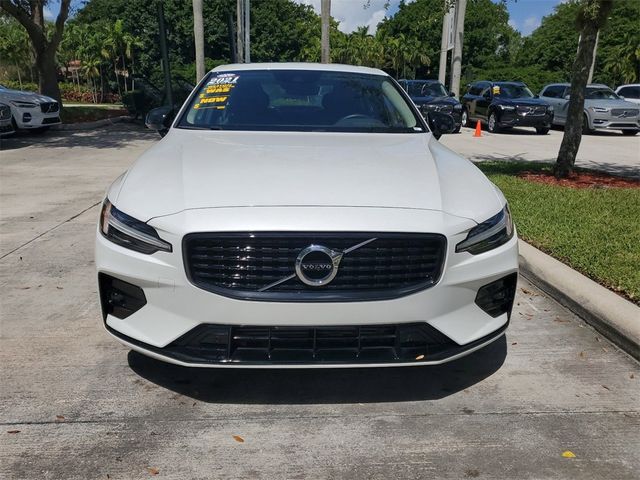 2021 Volvo S60 Momentum