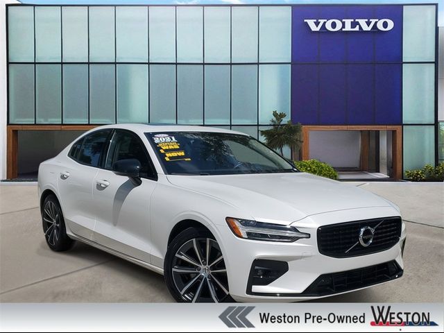 2021 Volvo S60 Momentum