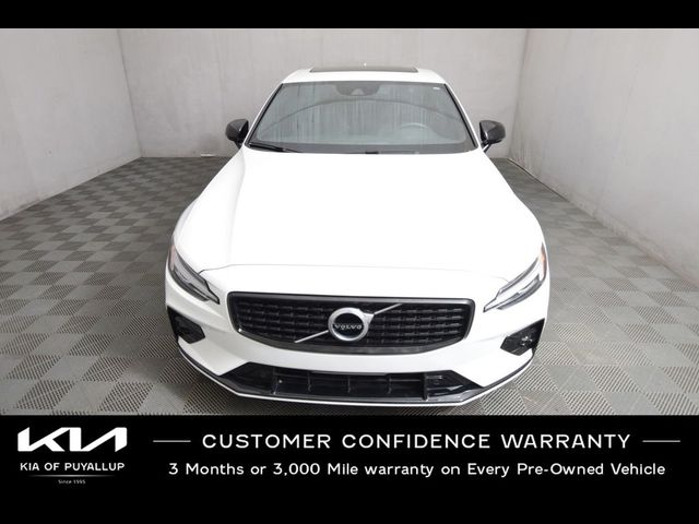 2021 Volvo S60 R-Design