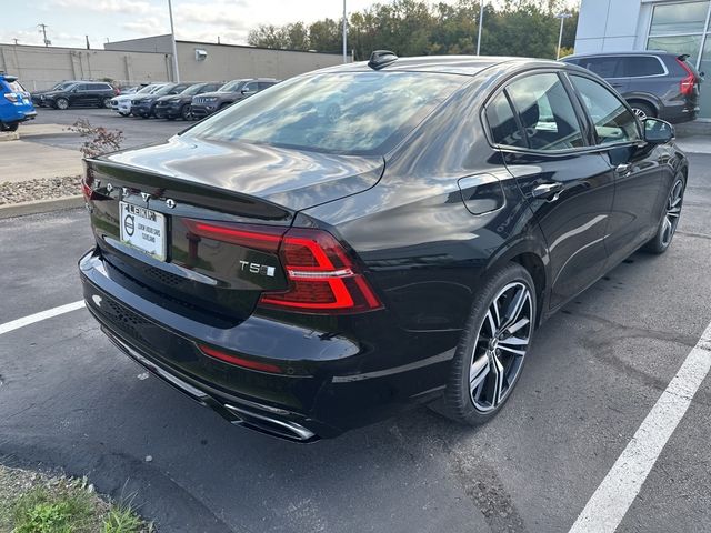 2021 Volvo S60 R-Design