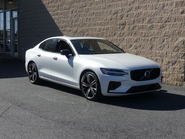 2021 Volvo S60 R-Design