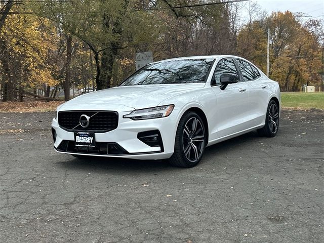 2021 Volvo S60 R-Design